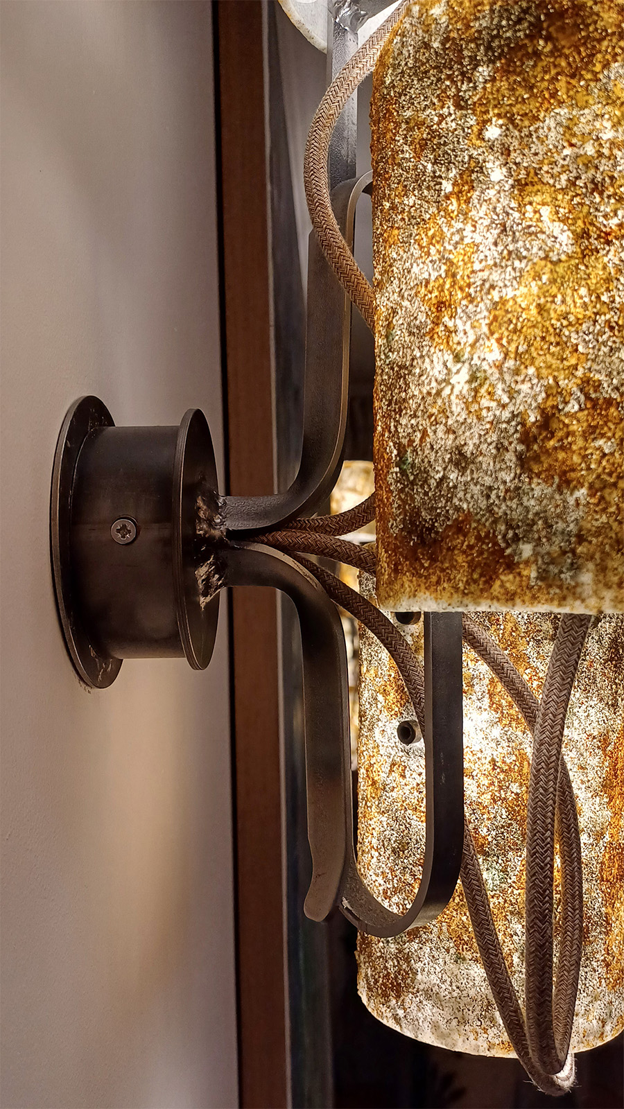 Liquid Stone - Sconce (4)